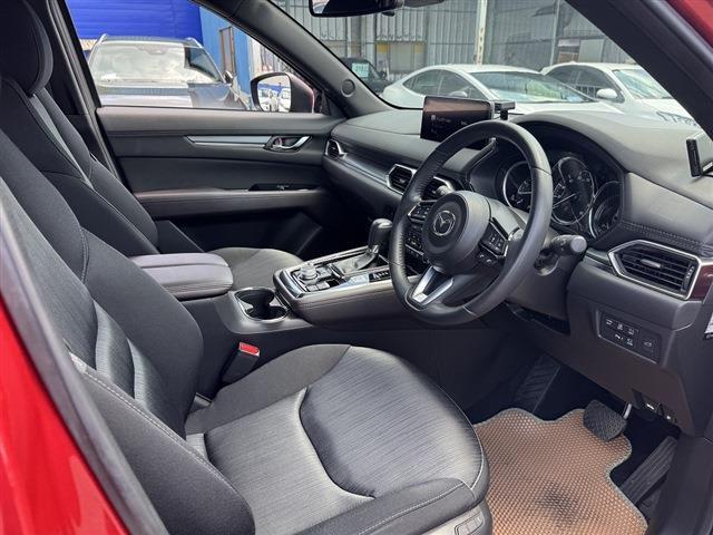 Mazda CX-8 8