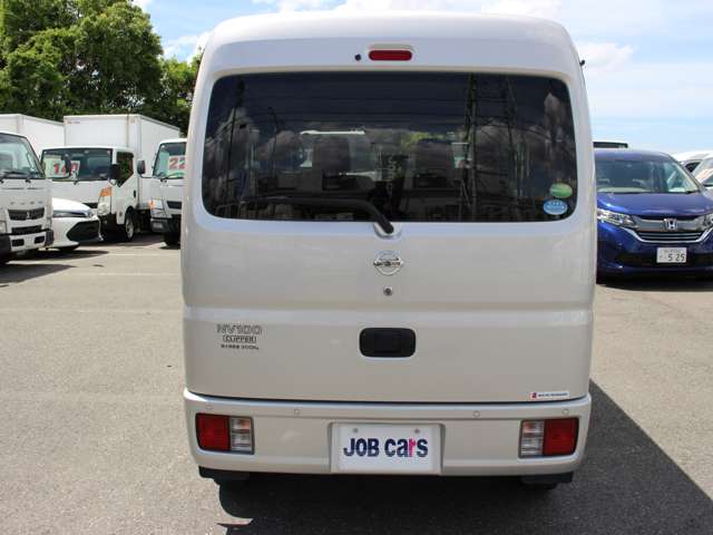 Nissan NV100 Clipper 6