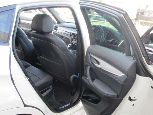 BMW X6 8