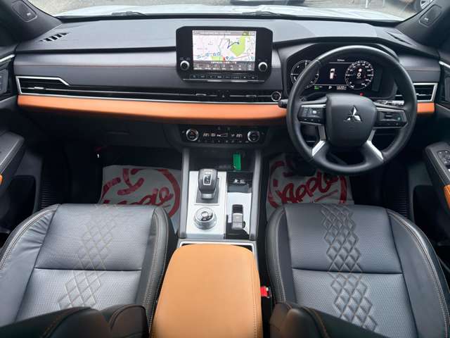Mitsubishi Outlander 3