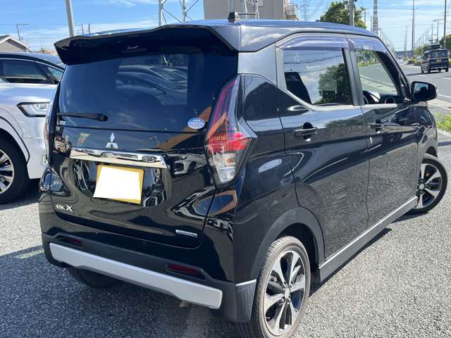 Mitsubishi eK X 6