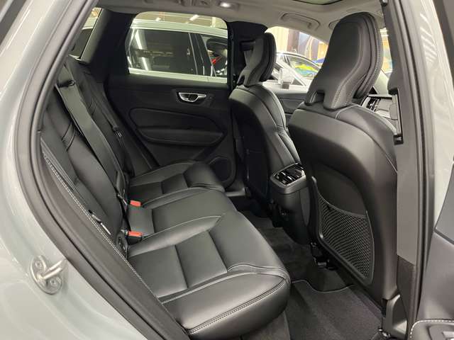 Volvo XC60 10