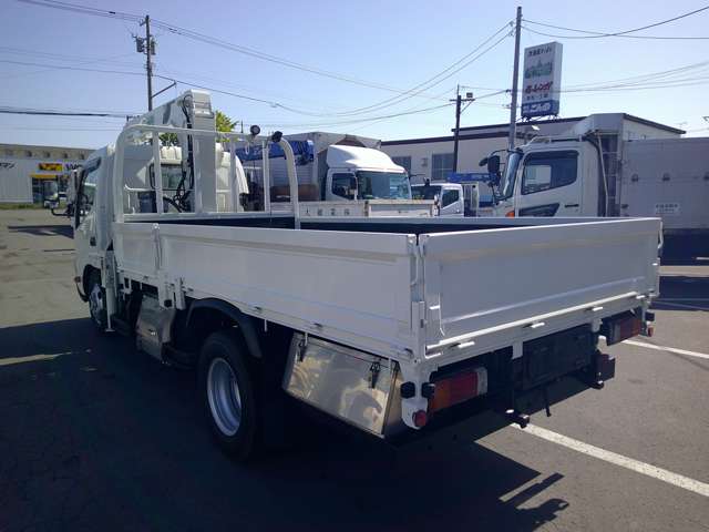 Hino Dutro 5