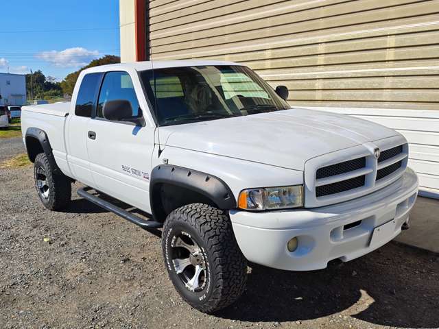 Dodge Ram 7