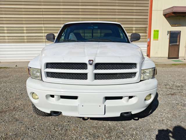 Dodge Ram 8