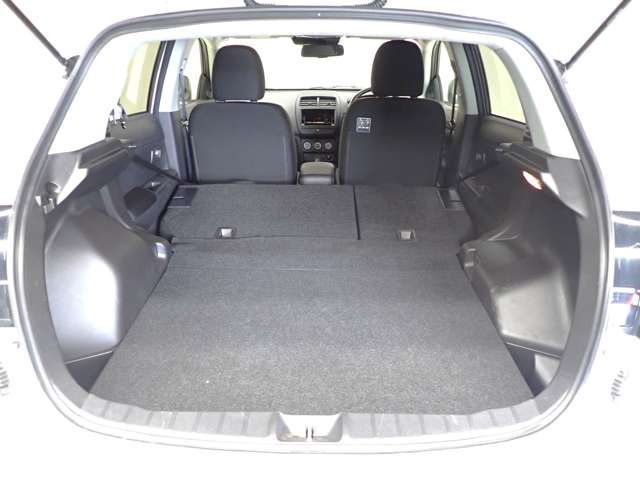 Mitsubishi RVR 12