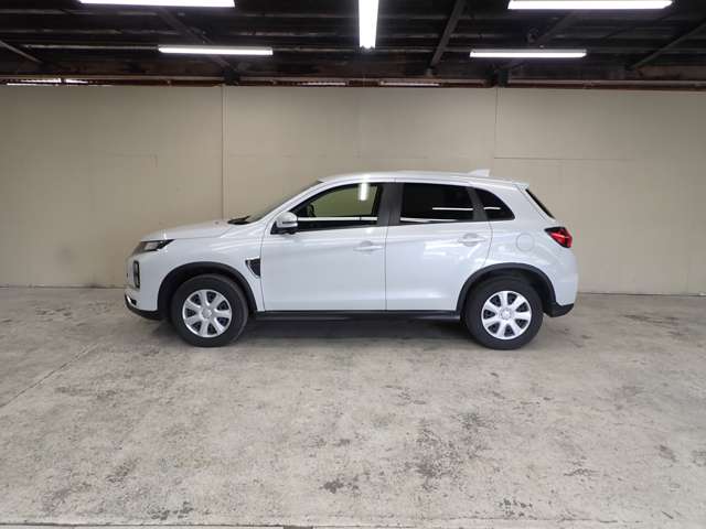 Mitsubishi RVR 7