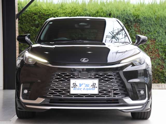 Lexus LBX 9