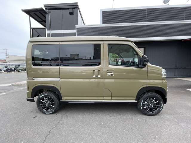 Daihatsu Atrai 10