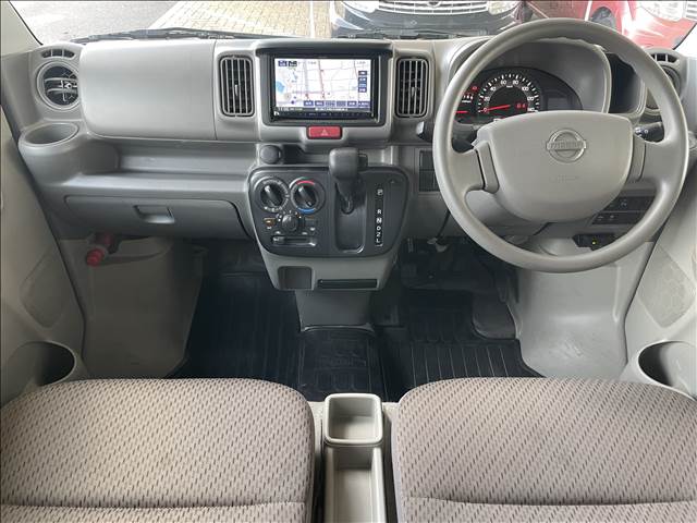 Nissan NV100 Clipper 2