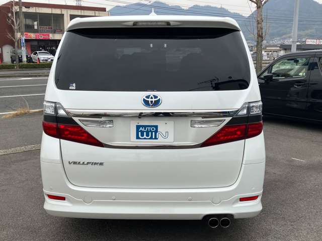 Toyota Vellfire 8