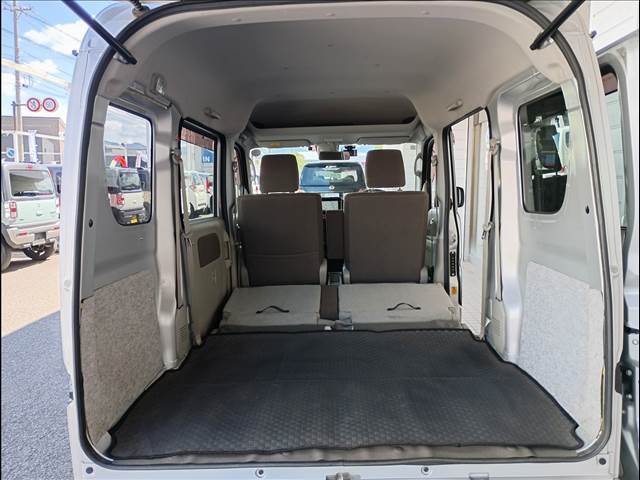 Mitsubishi Minicab Van 12