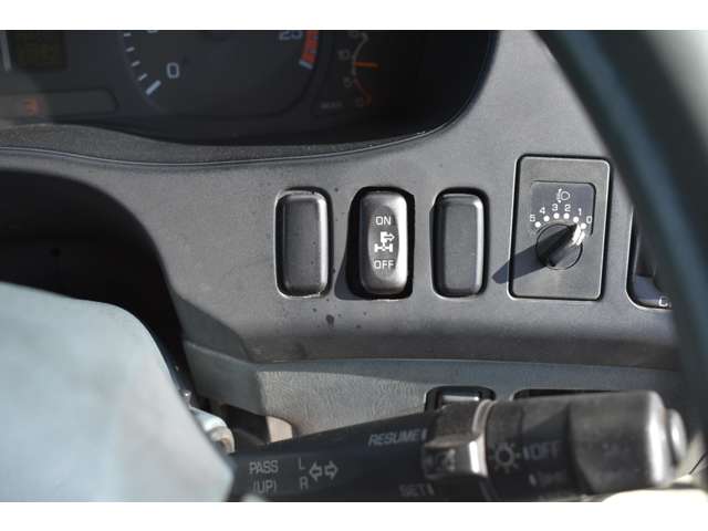 Mitsubishi Fuso Super Great 11