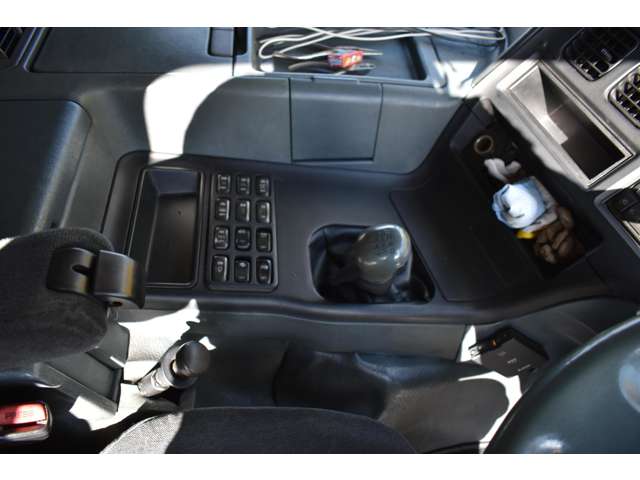 Mitsubishi Fuso Super Great 5