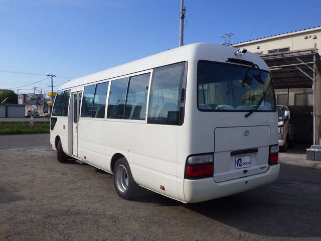 Toyota Coaster 2
