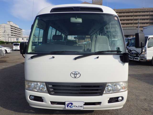 Toyota Coaster 4