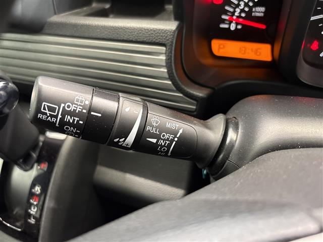 Honda N-VAN 11