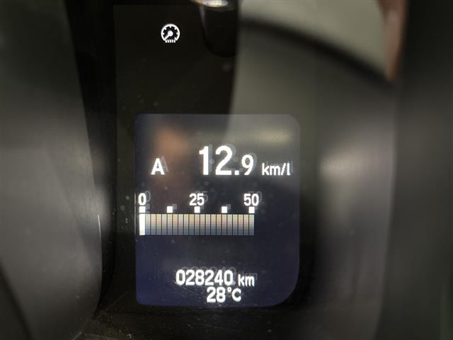 Honda N-VAN 8