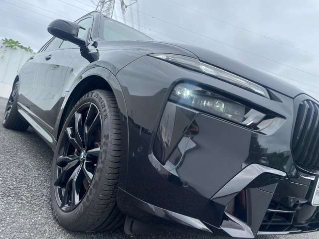 BMW X7 12