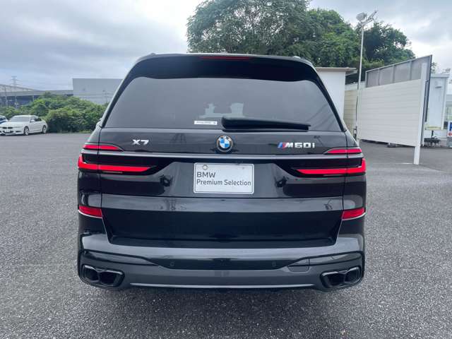 BMW X7 8