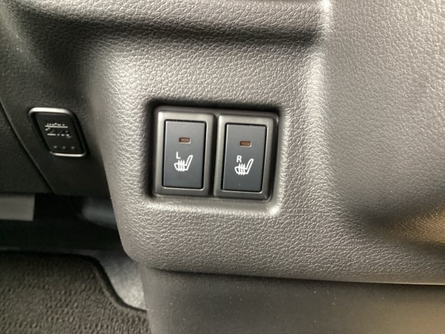 Suzuki Spacia Base 11