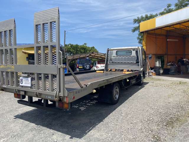 Mitsubishi Fuso Canter 6