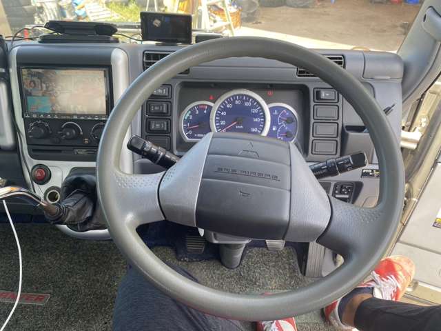 Mitsubishi Fuso Canter 10