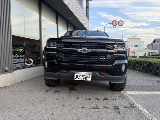 Chevrolet Silverado 2