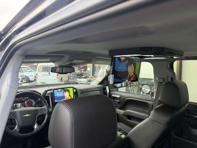 Chevrolet Silverado 6