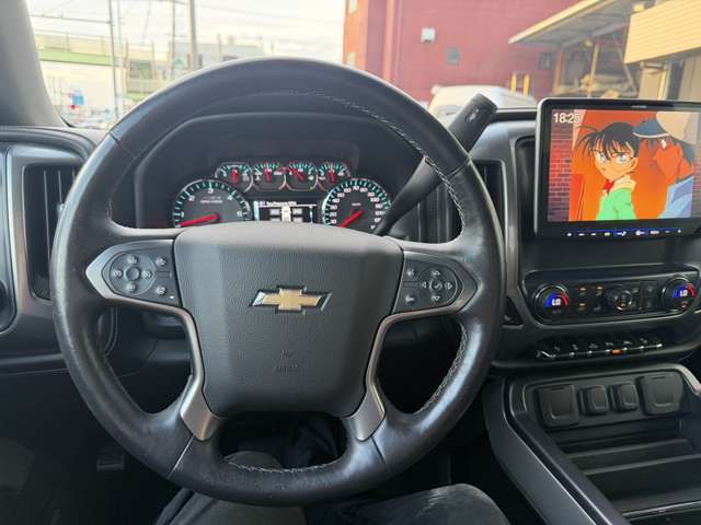 Chevrolet Silverado 9