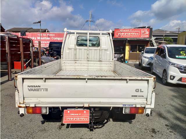 Nissan Vanette Truck 7