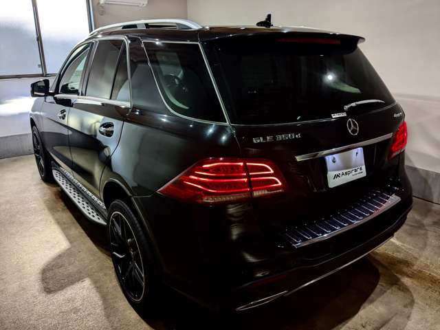 Mercedes-Benz GLE 10