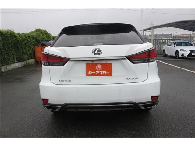 Lexus RX 10