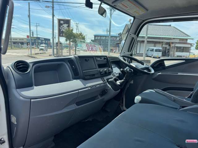 Mitsubishi Fuso Canter 11