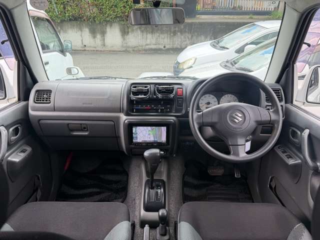 Suzuki Jimny 11
