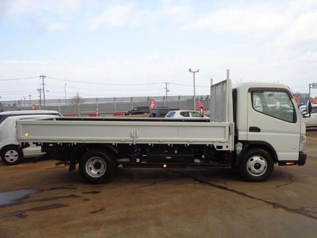 Mitsubishi Fuso Canter 3
