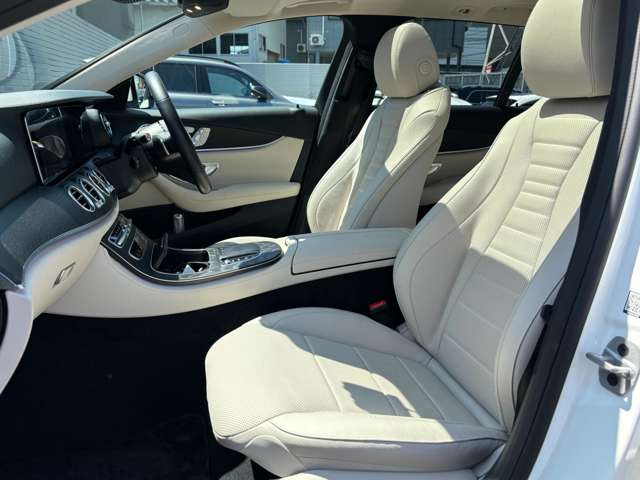 Mercedes-Benz E-Class All-Terrain 11