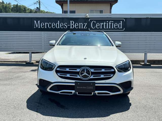 Mercedes-Benz E-Class All-Terrain 2