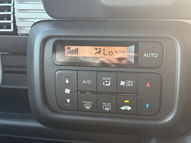 Honda N-VAN 12