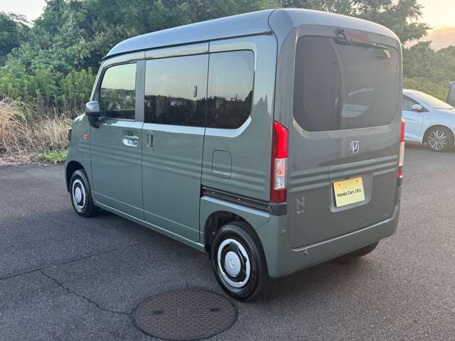 Honda N-VAN 8