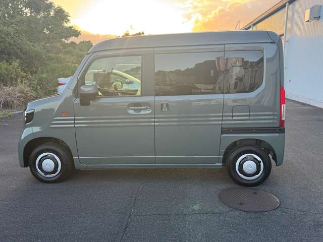 Honda N-VAN 10
