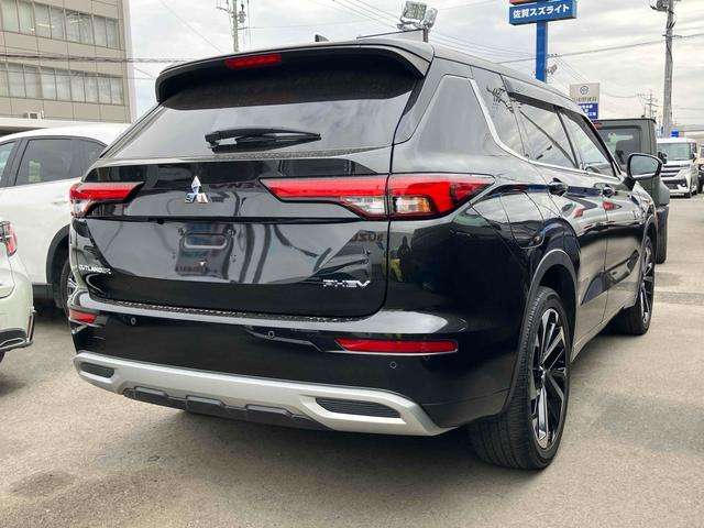 Mitsubishi Outlander 6