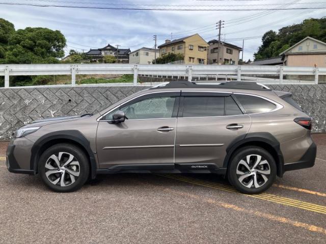 Subaru Legacy Outback 5