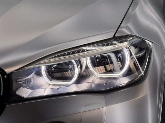 BMW X5 M 8