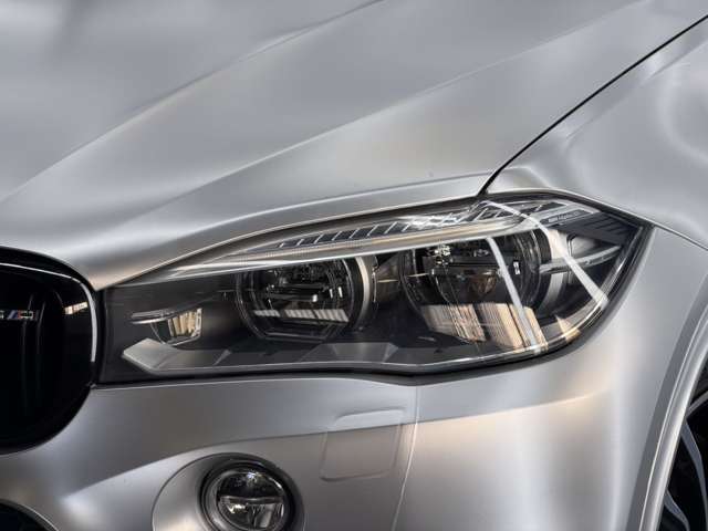 BMW X5 M 9