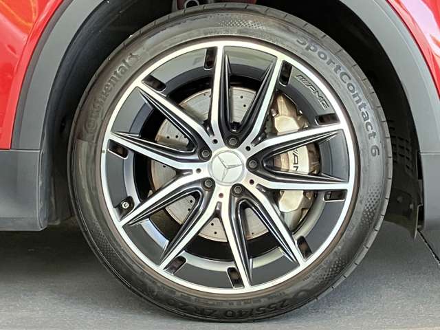 Mercedes-Benz GLB 5