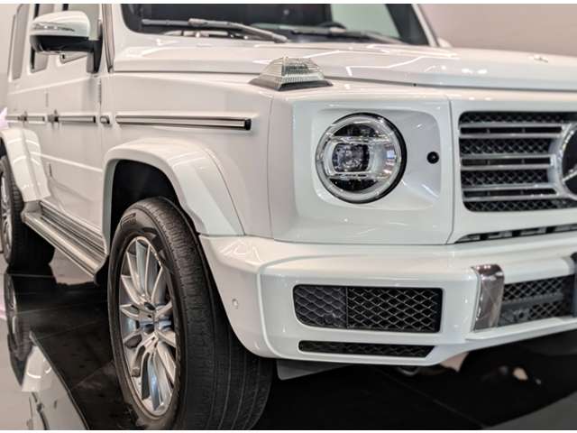 Mercedes-Benz G-Class 10