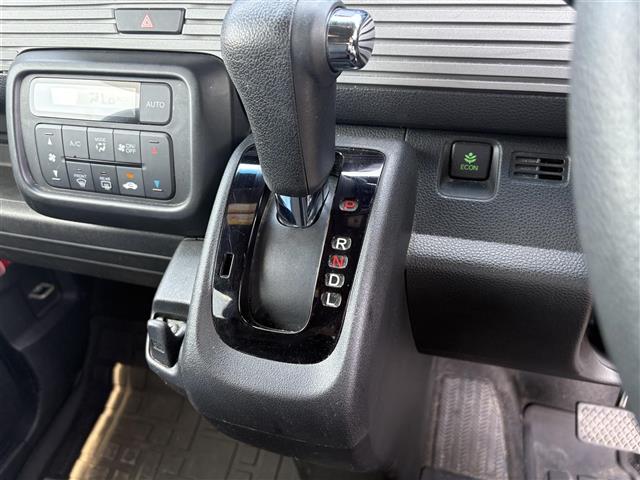 Honda N-VAN 6