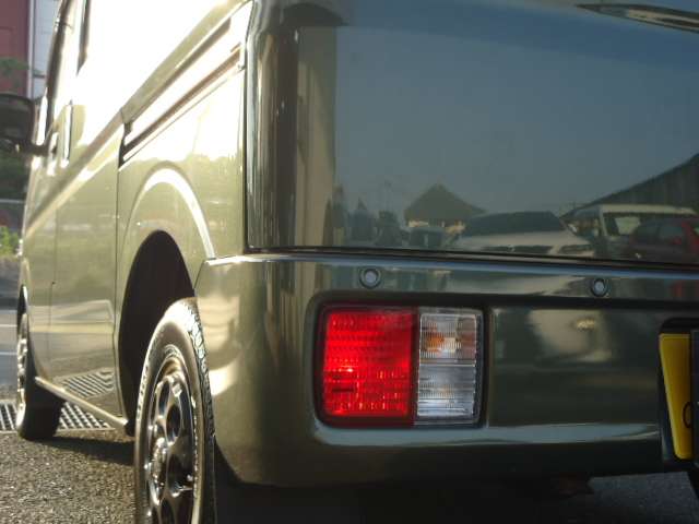 Suzuki Every 8