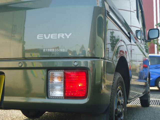 Suzuki Every 9